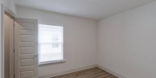 8118 Hendrick Dr Gallery 14