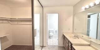 COMING SOON: BIG College Area Townhome 4 Bed / 2.5 Bath garage, AC, pool, W/D Gallery 13