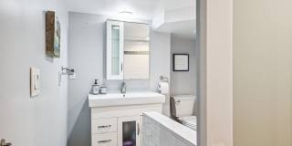 Charming Furnished Basement Unit in Regis – Northwest Denver Gallery 17