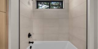 Gorgeous BRAND NEW Modern 2-bd/2-bath Condo in Redmond, OR! Gallery 12