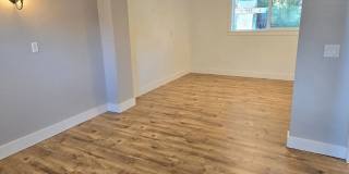 300 West Iowa Street Gallery 9