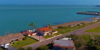 602 North Shore Gallery 1