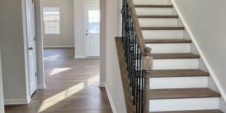 15623 Country House Street Gallery 5