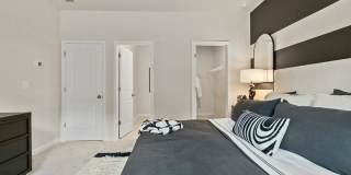 323 Sammon Way Gallery 21