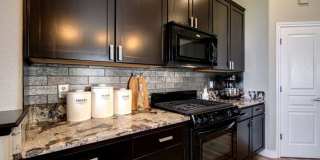 Spacious 3 BDR Townhome on Golf Course Gallery 16