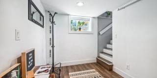 Charming Furnished Basement Unit in Regis – Northwest Denver Gallery 15