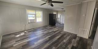 108 Hilton Street Unit A Gallery 3