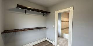 12 Woodland Street Gallery 11