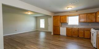 Move in Ready and pricced to GO!! 3 Bed / 2 Bath in 77619! Gallery 9