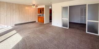 RENT SPECIAL: ½ Off First Full Month's Rent With One Year Lease!  ~ 227 24th Gallery 20