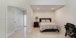 15250 SW 154th Ter Gallery 1
