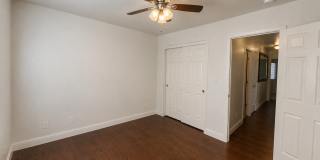 3290 North Vista Avenue Gallery 18