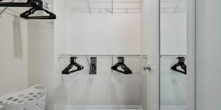 7221 Cedar Rd Gallery 7