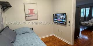 1289 Marseille Dr Gallery 32