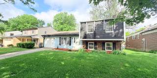 NOW SHOWING: 3 Bedroom / 1.5 Bath located at 5508 Meckes Ln in Indianapolis, IN. Gallery 1