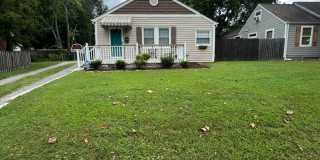 Knoxville 37917 - Available Now! Short-term/Long-term Lease & Furnished/Unfurnished Options Available -2 bedroom, 1 bath - call Lisa Vineyard 865-216-9334 Knoxville 37917 - Available Now! Short-term/Long-term Lease & Furnished/Unfurnished Options Available -2 bedroom, 1 bath - call Lisa Vineyard 865-216-9334 Gallery 1