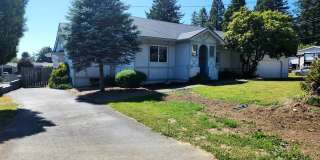 717 Old County Road Gallery 1