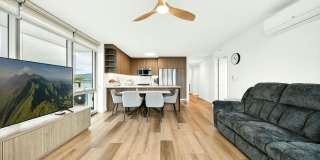 High-Rise Retreat | Panoramic Ocean & City Views Gallery 8