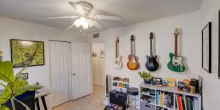 1540 N El Camino Drive Gallery 11