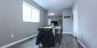36 Tracy Street Gallery 11