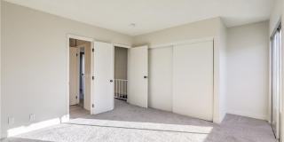 1436 N Jones Boulevard Gallery 13