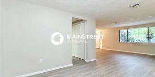 4621 Bowl Street Gallery 13