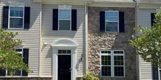 7581 TAUNTON Court Gallery 1