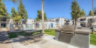 Rise Broadway Gallery 88