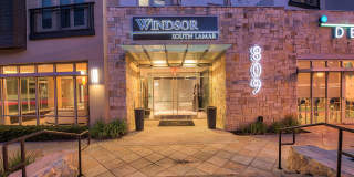 Windsor South Lamar Gallery 10