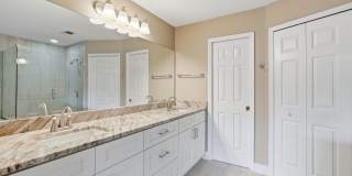 3 bedroom condo Gallery 10