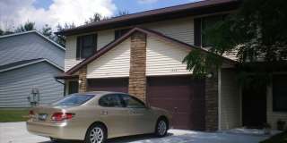 Highland Village - 3 bedroom 2 bath Home! Gallery 1
