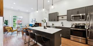 75 Canal Gallery 18