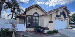 27294 Family Circle Gallery 1