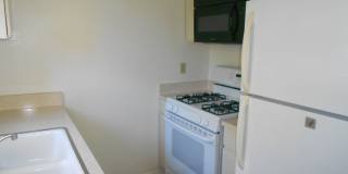 1400 Camden Ave. Gallery 10