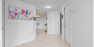 3801 NE 207th St Gallery 8