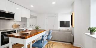 âme at Meridian Hill Gallery 29