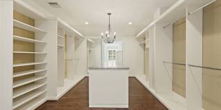 1701 WALNUT AVENUE Gallery 44