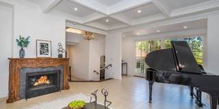 941 North Norman Place Gallery 5