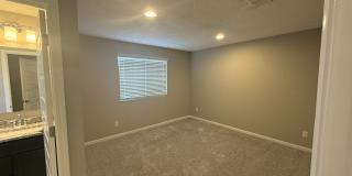 6624 Yawkey Way Northeast Gallery 31