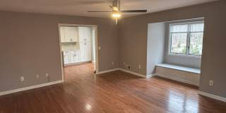 274 Easy Street Gallery 1