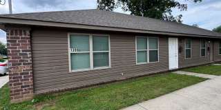 3 bed / 2 bath duplex Available Now Gallery 1