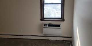 47-52 190 Gallery 21