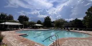 302 CHERRY Way Gallery 1