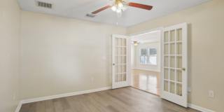 2346 ADAMS LAKE Boulevard Gallery 9