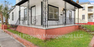 1921 Reynolds Street Gallery 2