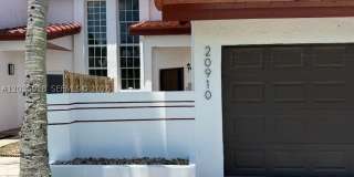 20910 SW 81st Pl Gallery 1