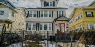 172 Goldsmith Ave Gallery 1