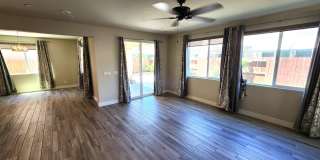 Updated North Natomas 5bd/3ba Home with 2 Car Garage Updated North Natomas 5bd/3ba Home with 2 Car Garage Gallery 5
