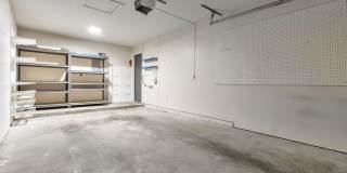 RARE FIND! Immaculate 2 Bed 2 Bath home in great location. Gallery 20