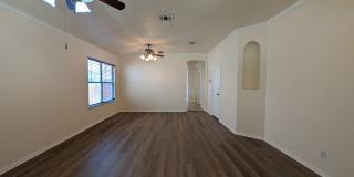 Dove Crossing 3/2/2 / No Carpet / Fridge Included / Fenced in Yard / NBISD Gallery 4